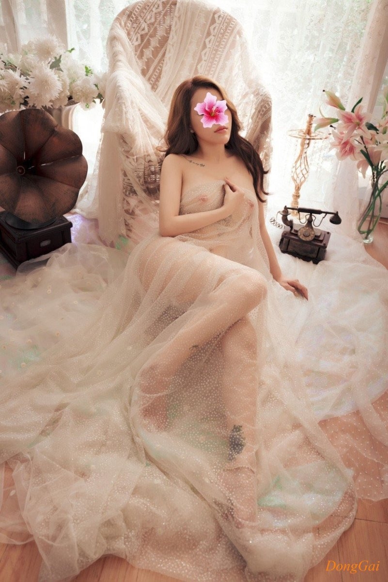 HOTGRIL BẢO ANH - CÔ GIÁO MẦM NON LÀM NGHỀ TAY TRÁI - THÂN HÌNH QUYỄN RŨ - BÍM HỒNG HÀO CỰC KHÍT