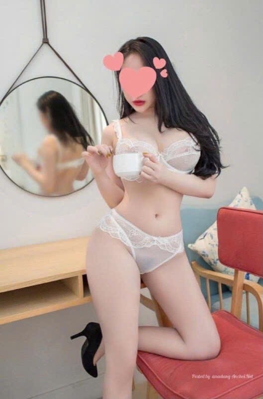 QUỲNH ANH ❤️❤️ GƯƠNG MẶT ƯA NHÌN - VÚ TO - MÔNG MẨY- NHẸ NHÀNG TÌNH CẢM - CHIỀU KHÁCH NHƯ NGƯỜI YÊU