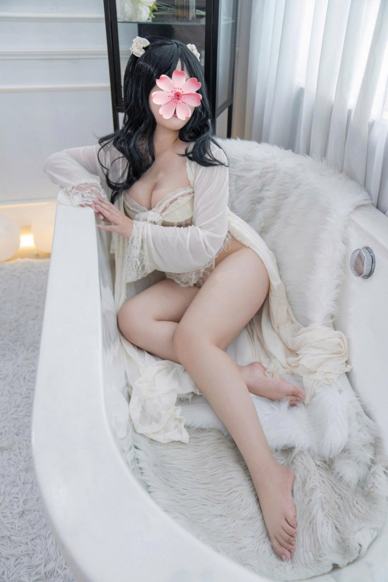 GÁI XINH KIM NGÂN BABY_ MẶT DÂM VÚ ĐẸP LÀM TÌNH BAO PHÊ