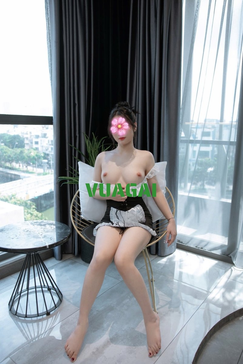 new-2k5-khanh-dung-mat-xinh-da-trang-body-dep-3284229-original.jpeg