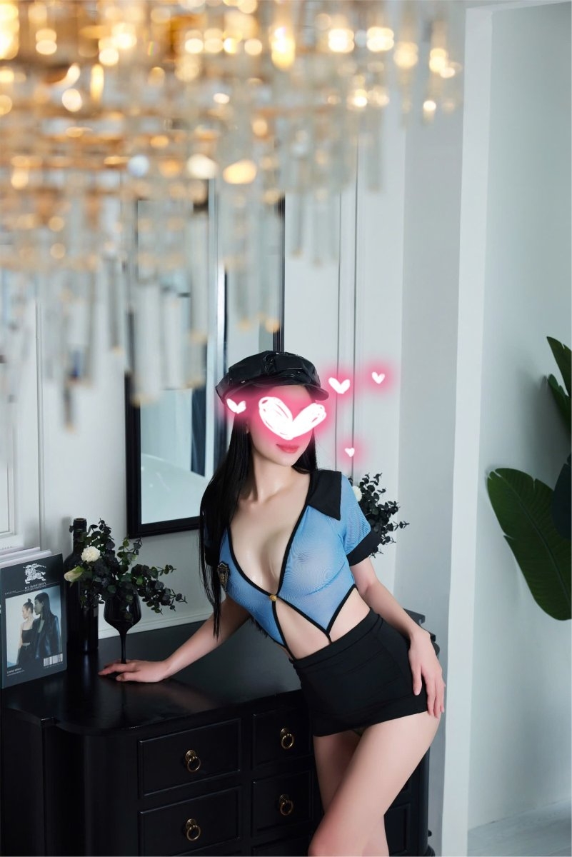 reup-sieu-hotgirl-u2000-quynh-chi-bong-hong-cuc-xinh-min-ko-ti-vet-3496514-original.jpeg